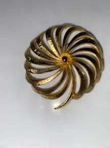 Vintage  Goldtone Metal Open Swirl Brooch Washed Type