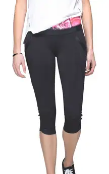 Lululemon Chase Me Crop II Black / Secret Garden Luxtreme & Mesh & Faux Leather‎