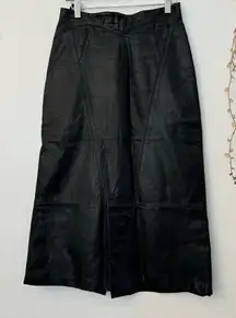Vintage Pelle women’s Black Leather Midi Skirt