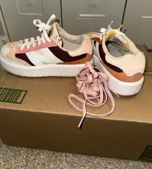 New Balance CT302 Sneakers Pink/Burgundy