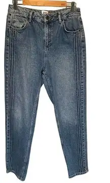 BDG Mom Jeans - size 30