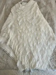 Colleen Lopez Women's  White Poncho Knit‎ Hooded Cardigan Sweater Size One Size