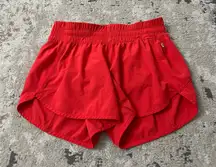 Lululemon Red Tracker Low-Rise Lined Short 4" Size 8