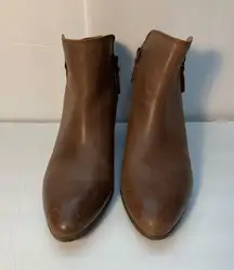 Frye Judith Seam Ankle Zip Booties EUC