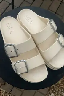 MIA Platform Sandals