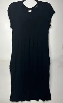 Women’s GAP Dress Large Black Short Sleeve Pleated Midi Dress with Pockets