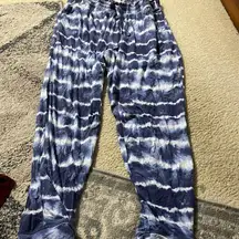 Koolaburra by Ugg large blue pants