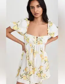 For Love and Lemons Serafina lemon puff sleeve dress NWT( exclusive for V.S,)😇