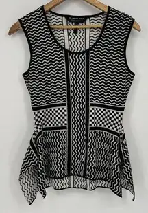 BCBGMaxazria Sleeveless Sweater Black White Checker Stripe Blouse Women’s Small