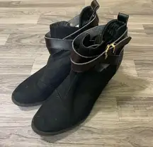 🌿Target Black Criss Cross Buckle Heel Boots; 9.5