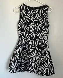 Serena  and Lily dress in Eucalyptus print. Size 0