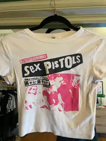 Sex Pistols Band Tee