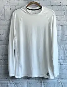 Reebok long‎ sleeve white athletic top women’s size medium