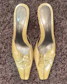 ANTONIO MELANI Tan Kitten Heel Mules