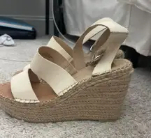 Dolce Vita Sandals