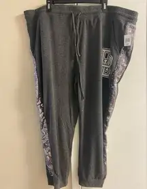 Disney dark grey jogger pants sequin side pockets drawstring. 2X. NWT.Retail:$54