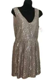 Eight Sixty Champagne Colored Dress Size Large EUC