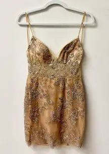 MUSE by Berta Embroidered Floral Sleeveless Padded Cocktail Dress Gold 38 / 4