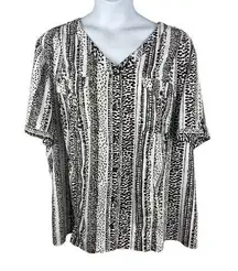 Maggie Barnes 4x Short Sleeve Button Up Brown & White Horizontal Patterned Top