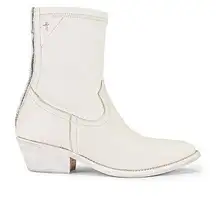 NIB RTA WOMEN SHORT WESTERN WHITE BOOTS SZ 41 / 11