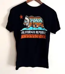 Riot Society S California Republic Bear Star Short Sleeved Top