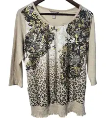 White‎ Stag Women's Animal Print Compression Beige Shirt Sz Large Casual Safari