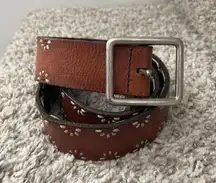 Women’s  B Leather Belt