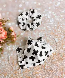 100% premium cotton black and white face mask and scrunchy. Washable and reusable. Cross print face mask and Scrunchie 