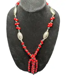 Vintage Womens Black & Red Beaded Boho Rodeo Concho Cowgirl Necklace 31"