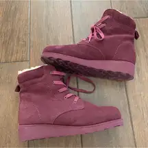 BEARPAW  Phoebe Wine Suede Sheepskin Lace Up Hiker Boot sz 10