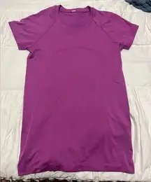 Lululemon Swiftly Tech Short Sleeve- size 6. Vivid Plum.