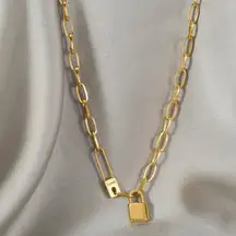 18K Link Padlock Love Necklace Unworn