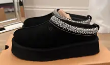 UGG Tazz Tasman slippers in Black Brand New With Tags size 8