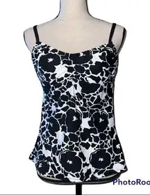Ocean Avenue medium tankini swim top adjustable straps no padding no wires nwt