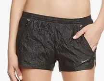 Nike 2.5” Luxe Textured Women’s Shorts Black 589083 Soccer Sz M.