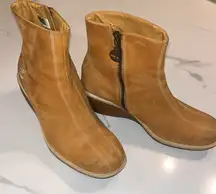 Timberland Genuine Leather Tan Wedge Boots 7.5
