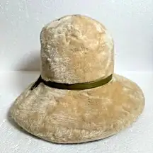 Vintage Emme Boutique Empress Faux Fur Bucket Hat Green Trim Brimmed 70's Winter