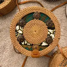 round rattan bag