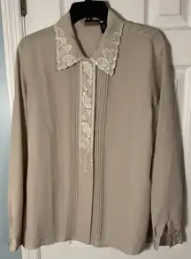 Laura Scott Tan Button Up Long Sleeve Blouse, Lace Floral Embroidery, Size 18
