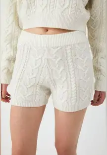 BETTER BE MOUSSY  SW CABLE KNIT SHORTS WOMENS - WHITE HIGH RISE LOUNGE M