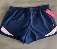 NWT Lilly Pulitzer Luxletic Ocean Trail Shorts Size XL in Low Tide Navy