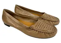 Talbots Womens Leather Perforated Loafer Flat Shoes‎ Size 10 B Beige Casual