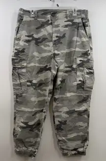 American Eagle Camo Cargo Jogger Pants Women’s 14 Short Super Stretch