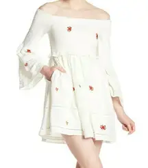 Counting Daisies Embroidered Off the Shoulder Dress Size L