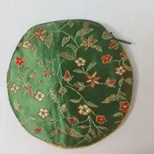 Green Embroidered Floral Zip Coin Purse/Pouch Women's Accessories Key Cards Pods