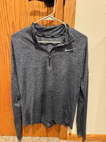 Women’s Nike Dri-Fit Quarter-Zip Long Sleeve
