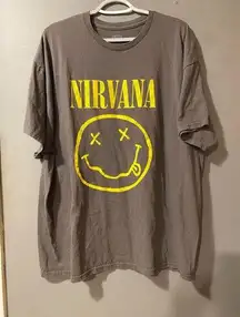 Nirvana Gray Yellow Giant Smiley Face Oversized Short Sleeve T-shirt 2XL