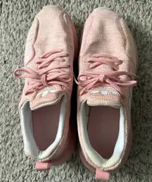 Adidas Swift Run 22 in Wonder Mauve