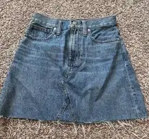 Madewell Rigid Denim A Line Denim Skirt Size 24