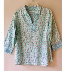 Foxcroft Sz 6 Seahorse Wrinkle Free Fitted Shaped Shirt V Neck Turquoise Blouse